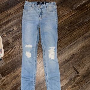Hollister Light Blue Ripped Skinny Jeans brand new size 0R